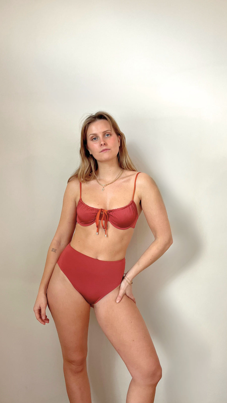 SUMBA Top in Saffron | Rosy (79€)