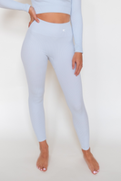 These baby blue leggings are high-waisted, ribbed and seamless. In one word, they are extremely comfortable. This pastel colour enhances any carnation and adds a touch of colour to your daily casual outfit. You can wear it with you favorite trench coat to grab your cold brew, to your yoga or spin class, or, just to chill at home while feeling super comfy and confident.